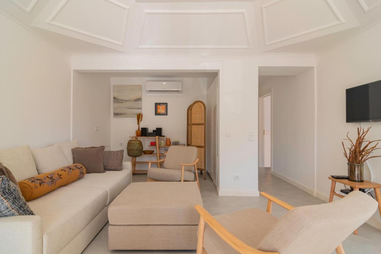 Chalet Maria da Assunção by LovelyStay Estoril Extérieur photo