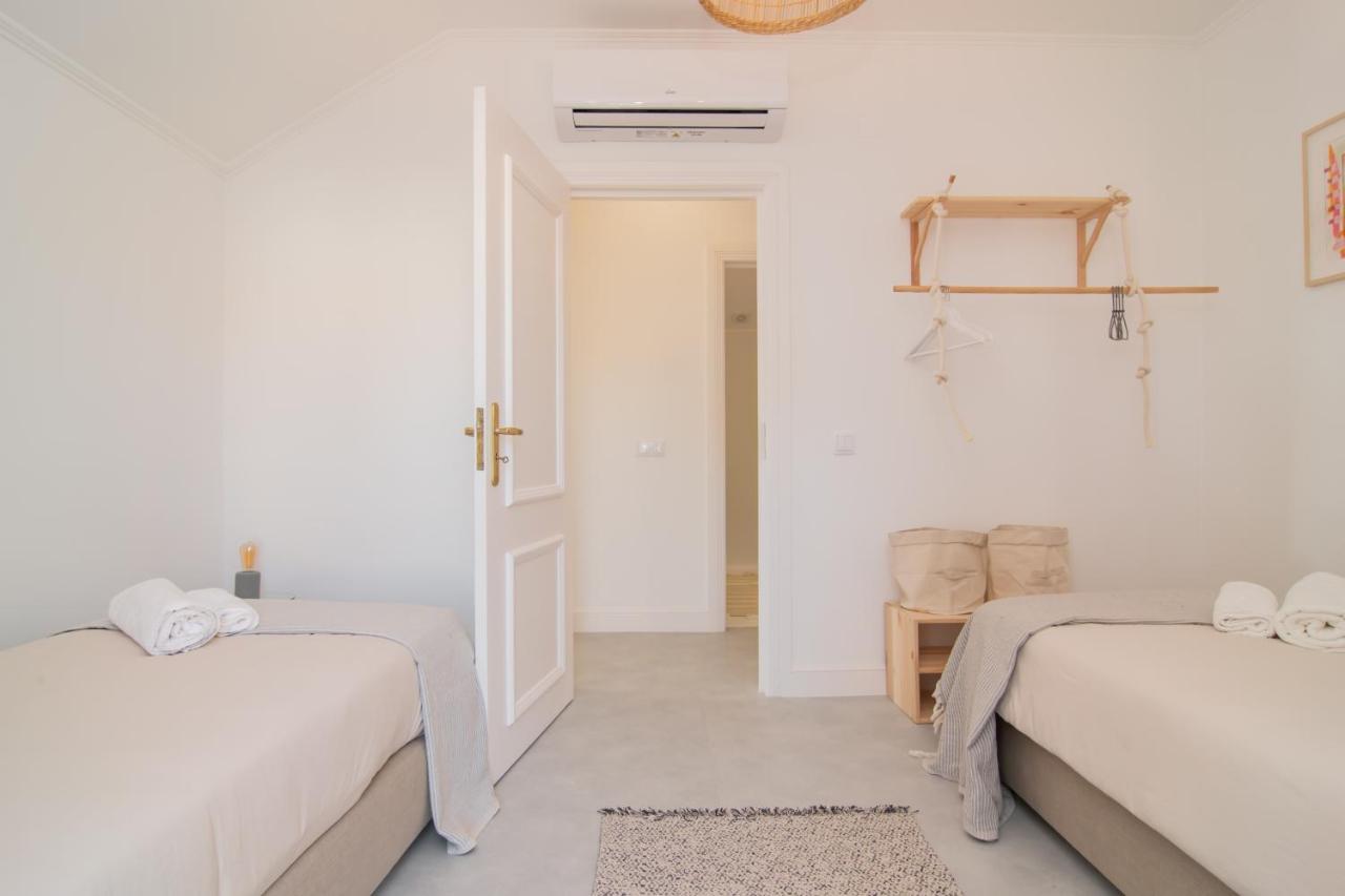 Chalet Maria da Assunção by LovelyStay Estoril Extérieur photo